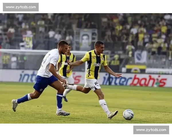 亚伯拉罕 2000 万欧登陆土超！贝西克塔斯豪购英格兰锋霸